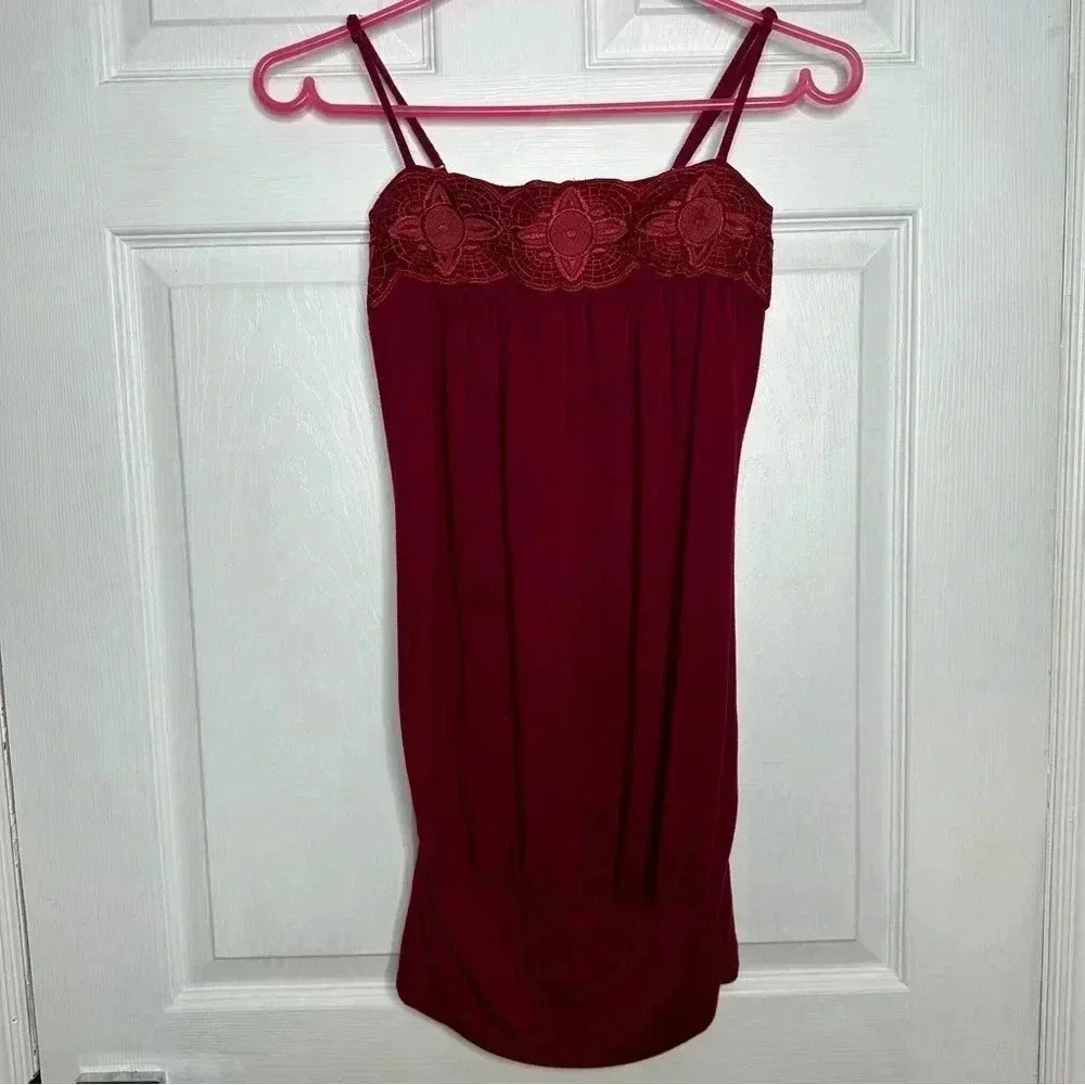 Dynamite Tank Top Flowy Adjustable Spagetti Straps Red Size Small